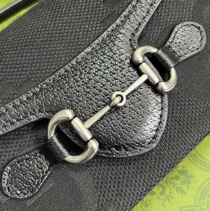 Gvc*1 horsebit bags